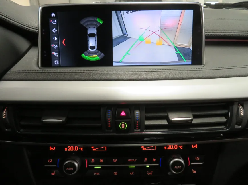 aa BMW X6 xDrive 30D