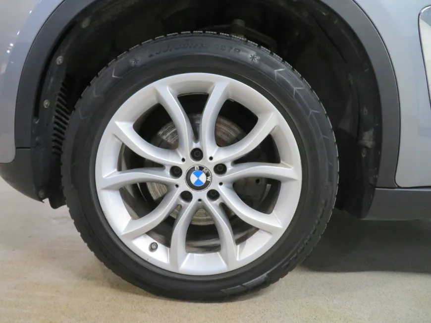 aa BMW X6 xDrive 30D
