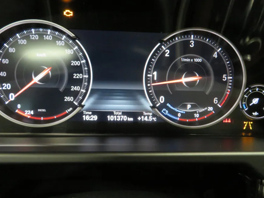 aa BMW X6 xDrive 30D