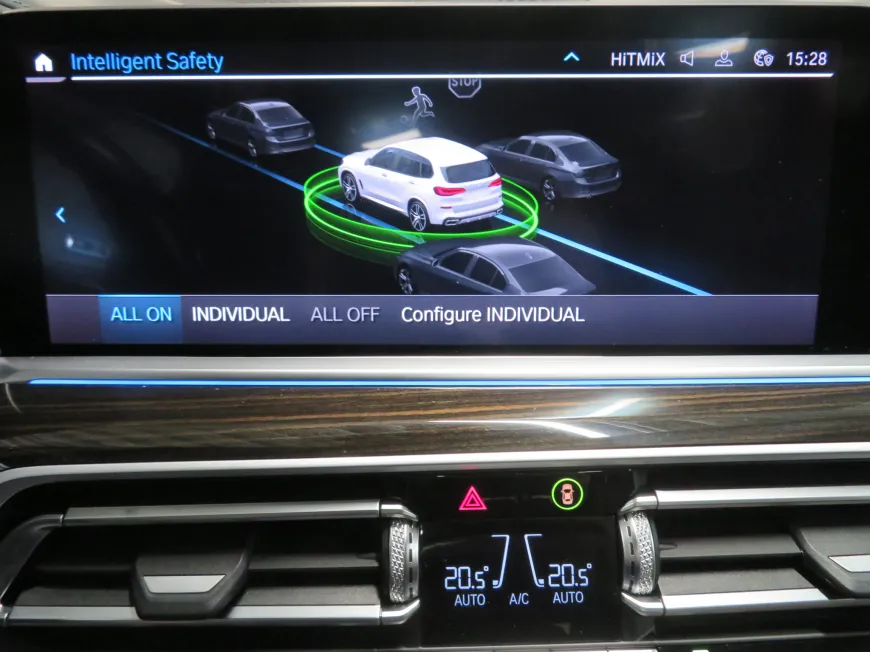 aa BMW X5 45e xDrive M-Sportpakett