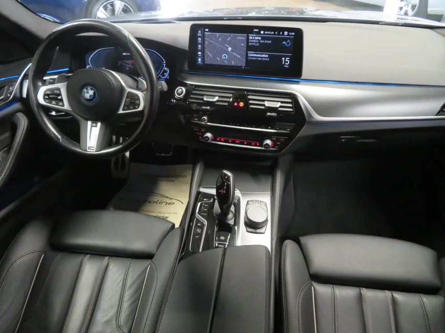 aa BMW 530 e xDrive Touring M-Sportpakett