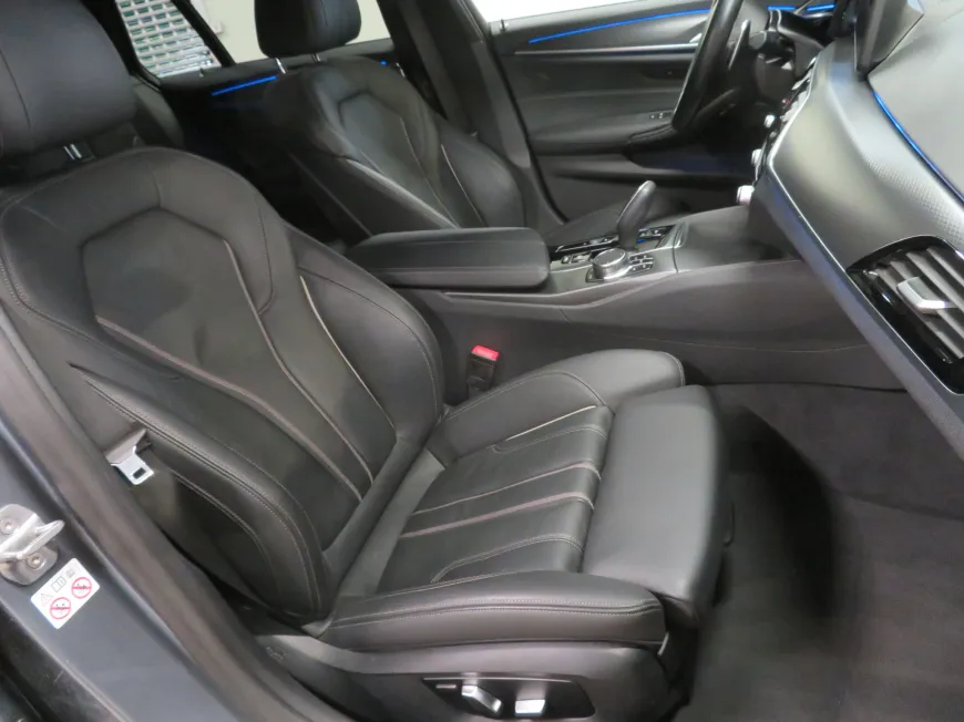 aa BMW 530 e xDrive Touring M-Sportpakett