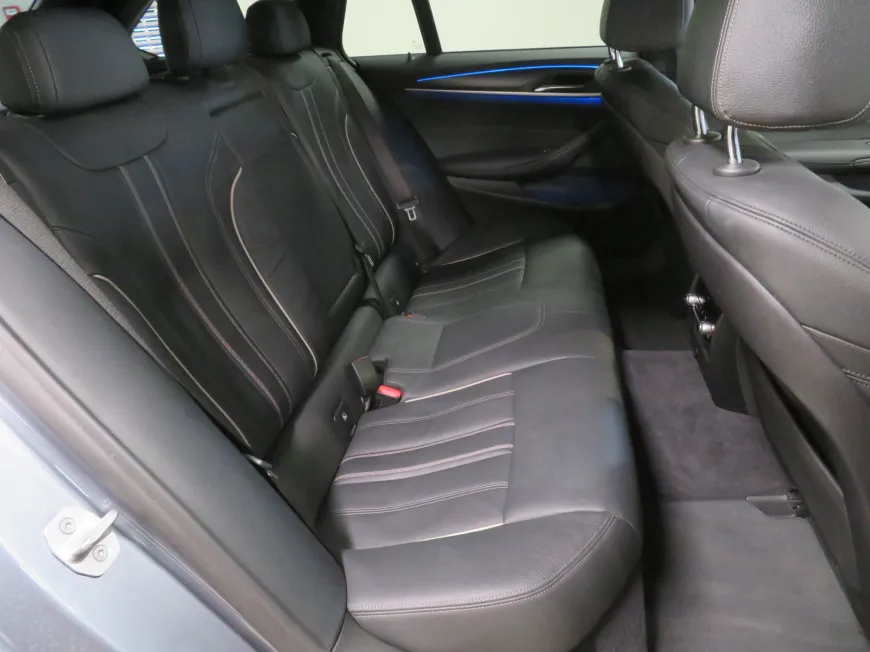 aa BMW 530 e xDrive Touring M-Sportpakett