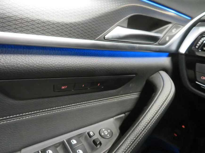 aa BMW 530 e xDrive Touring M-Sportpakett