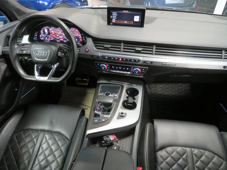 aa Audi SQ7 N1 KAT