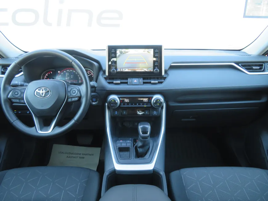 aa Toyota RAV4 Luxury