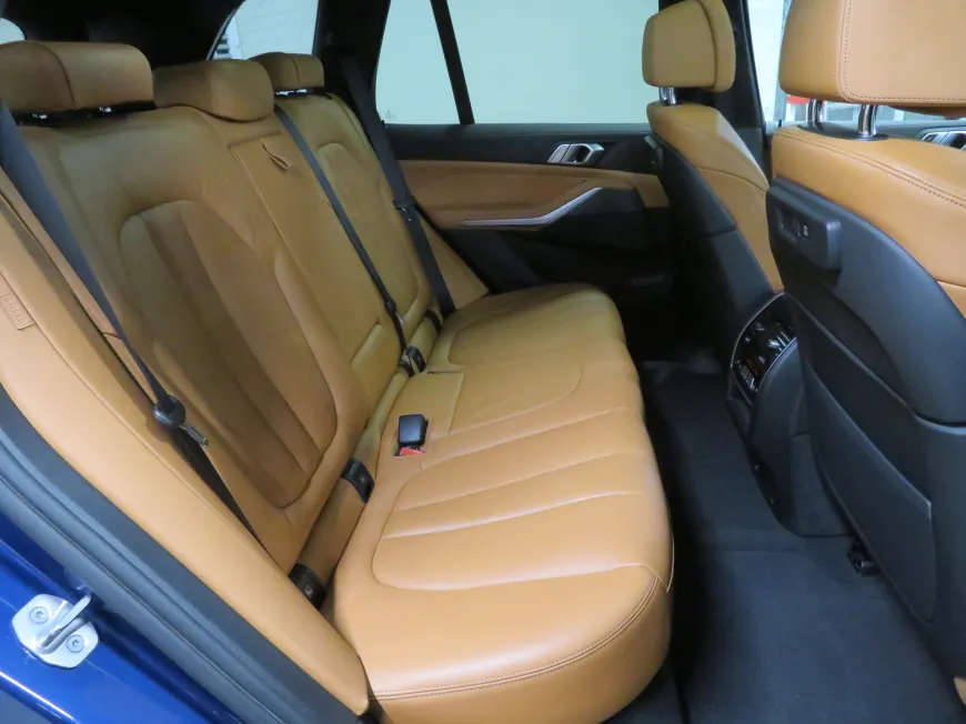 aa BMW X5 xDrive 40d
