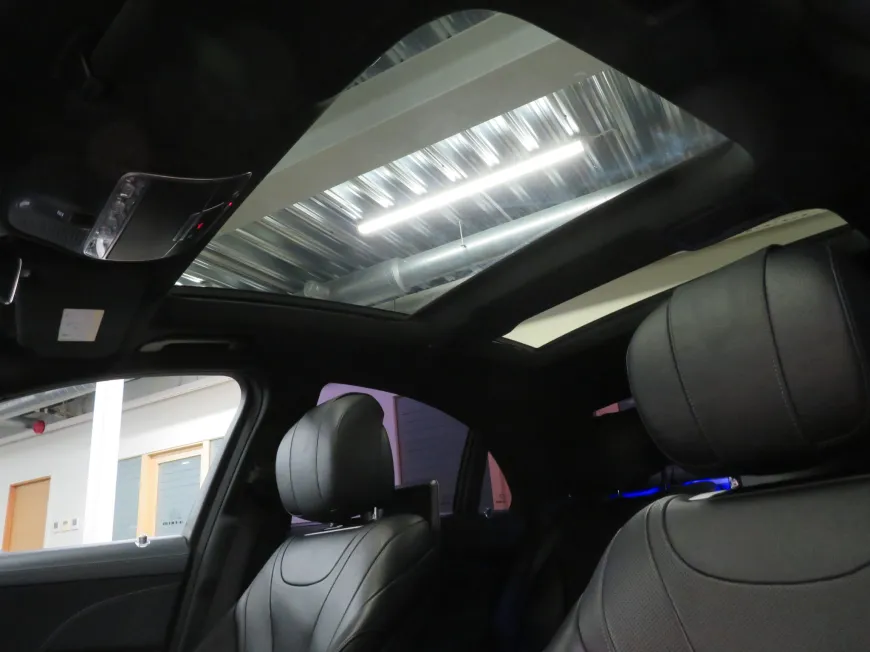 aa Mercedes-Benz S 450 AMG