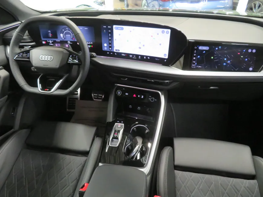 aa Audi Q5 SUV S line quattro TDI