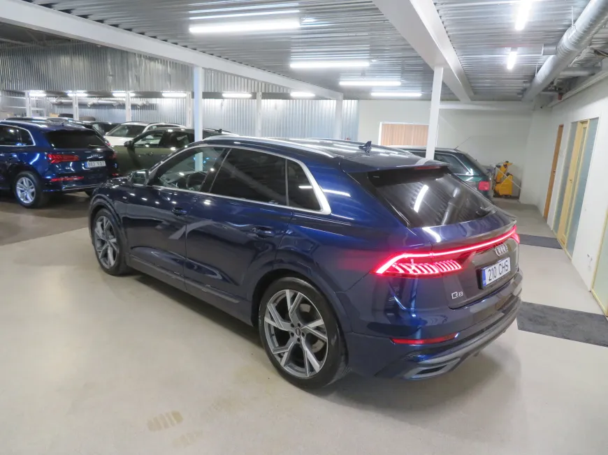 aa Audi Q8 50 S-line TDI