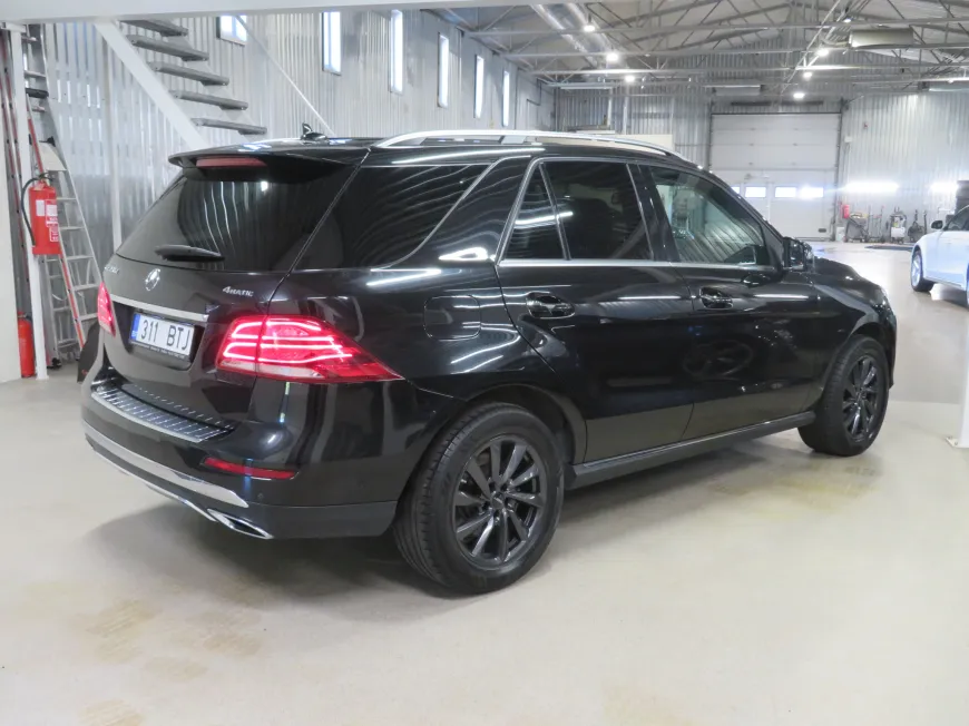 aa Mercedes-Benz GLE 350 4Matic