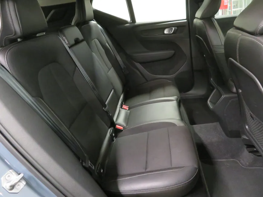 aa Volvo XC40 T4 AWD Momentum