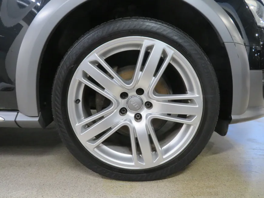 aa Audi A4 allroad Quattro TFSI